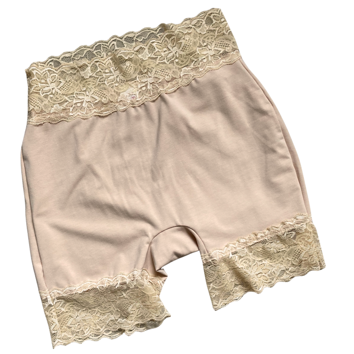 Bloomers - Lacy Boyshorts For Period Pads - Boxer Shorts With HYF Magic Gusset